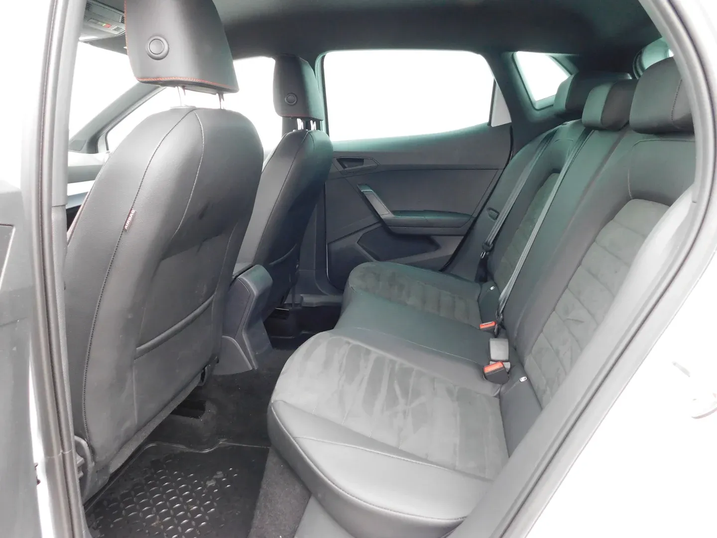 12927 seat ibiza 1.0 tsi fr - slika 11