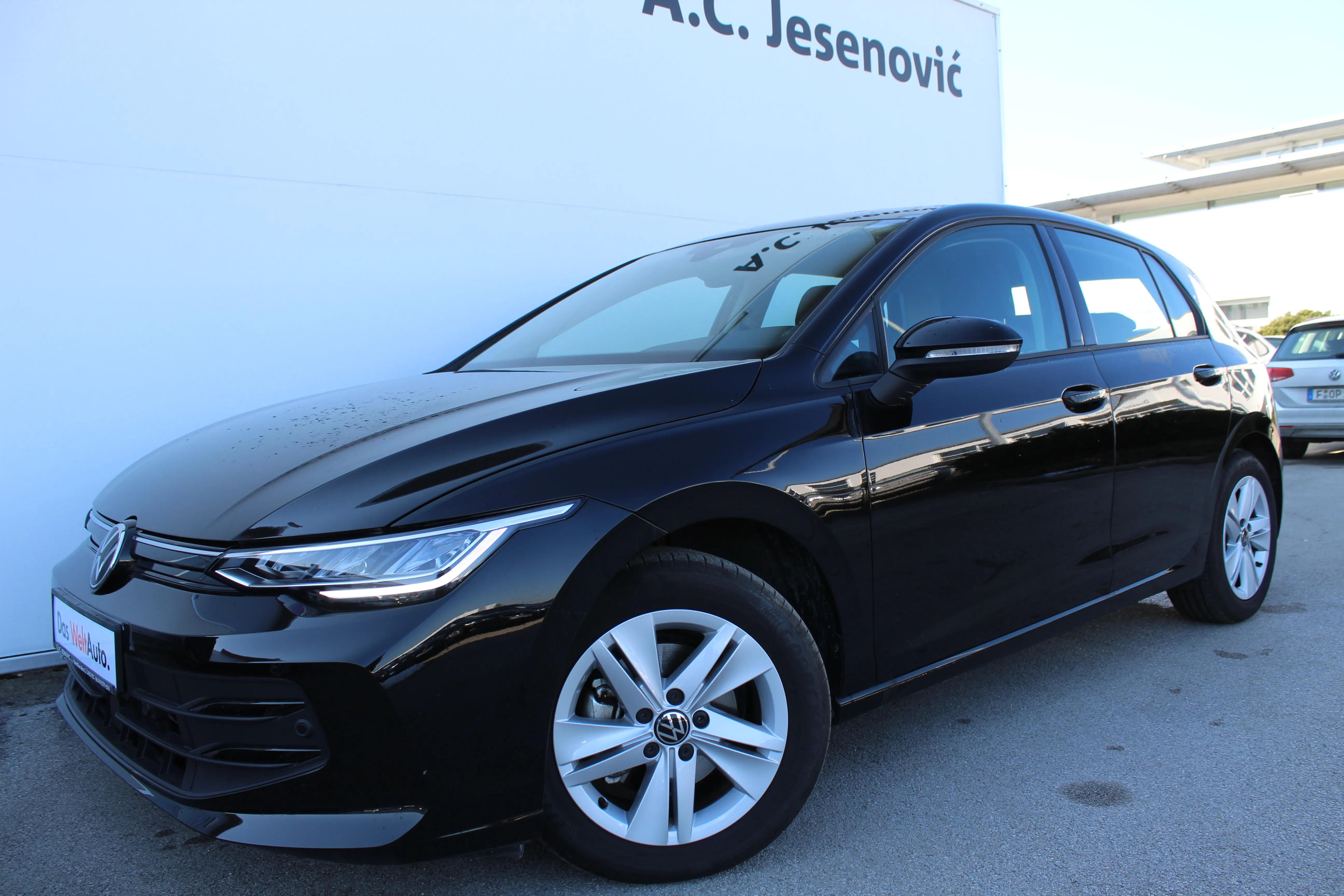 12931 volkswagen golf 8 1.5 tsi - slika 7