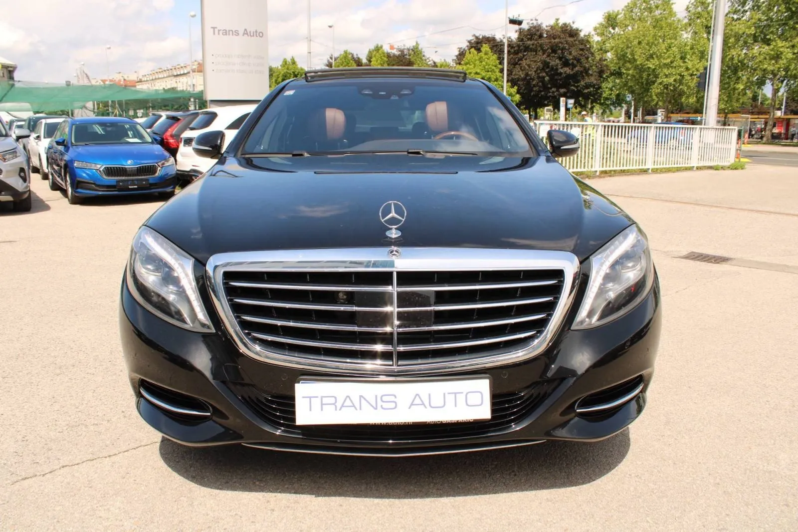 mercedes-benz klasa s 350d 4matic *panorama, burmester, kamera 360* - slika 2