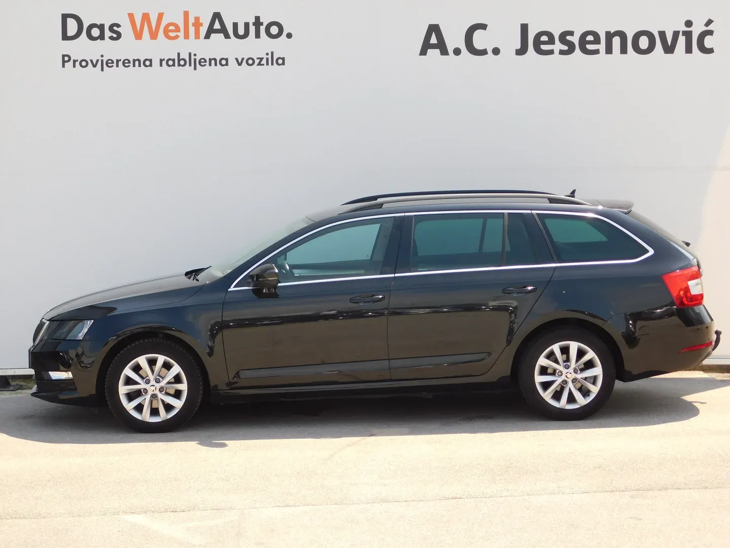 09764 škoda octavia combi ambition 1.6 tdi dsg - slika 6