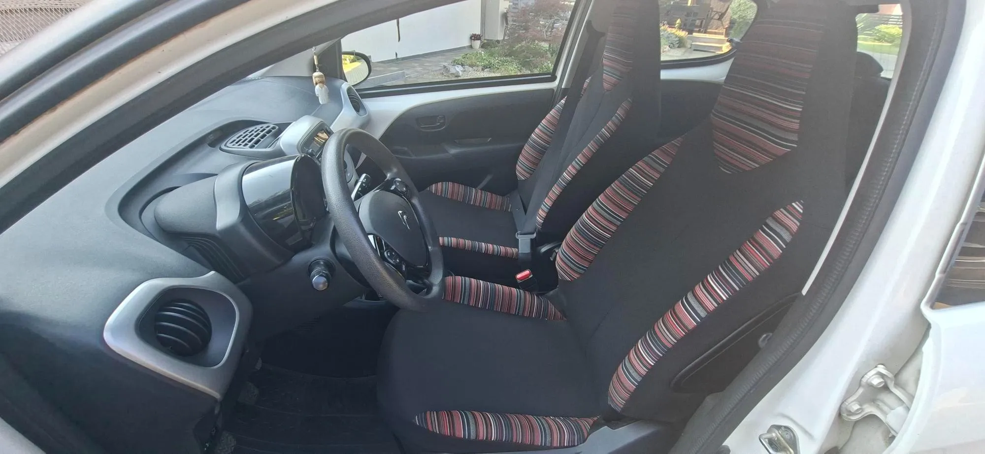 citroen c1 -1.0, 38tkm, reg. 3mj./2027 - slika 6