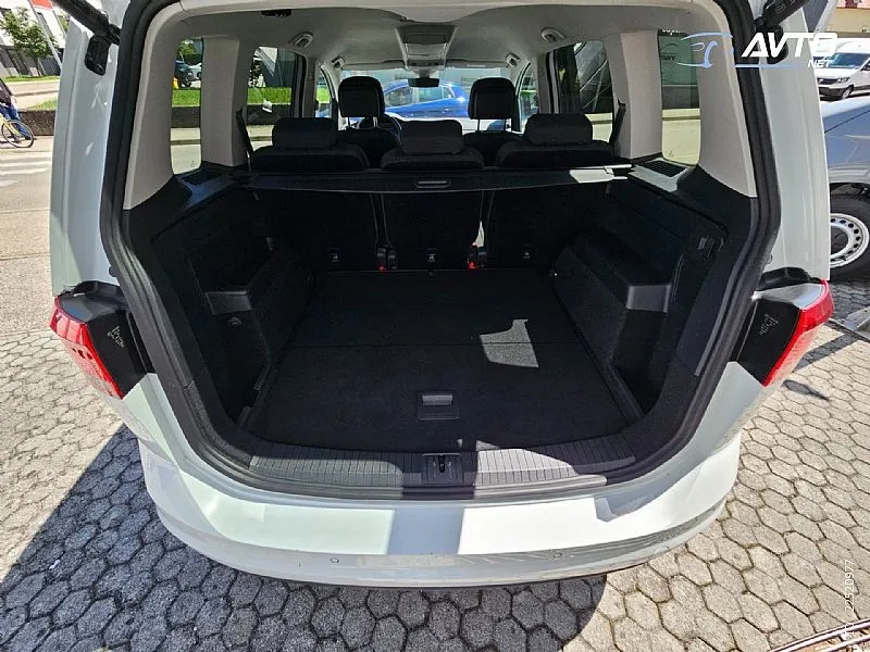 volkswagen touran 1.5 tsi family dsg - slika 11