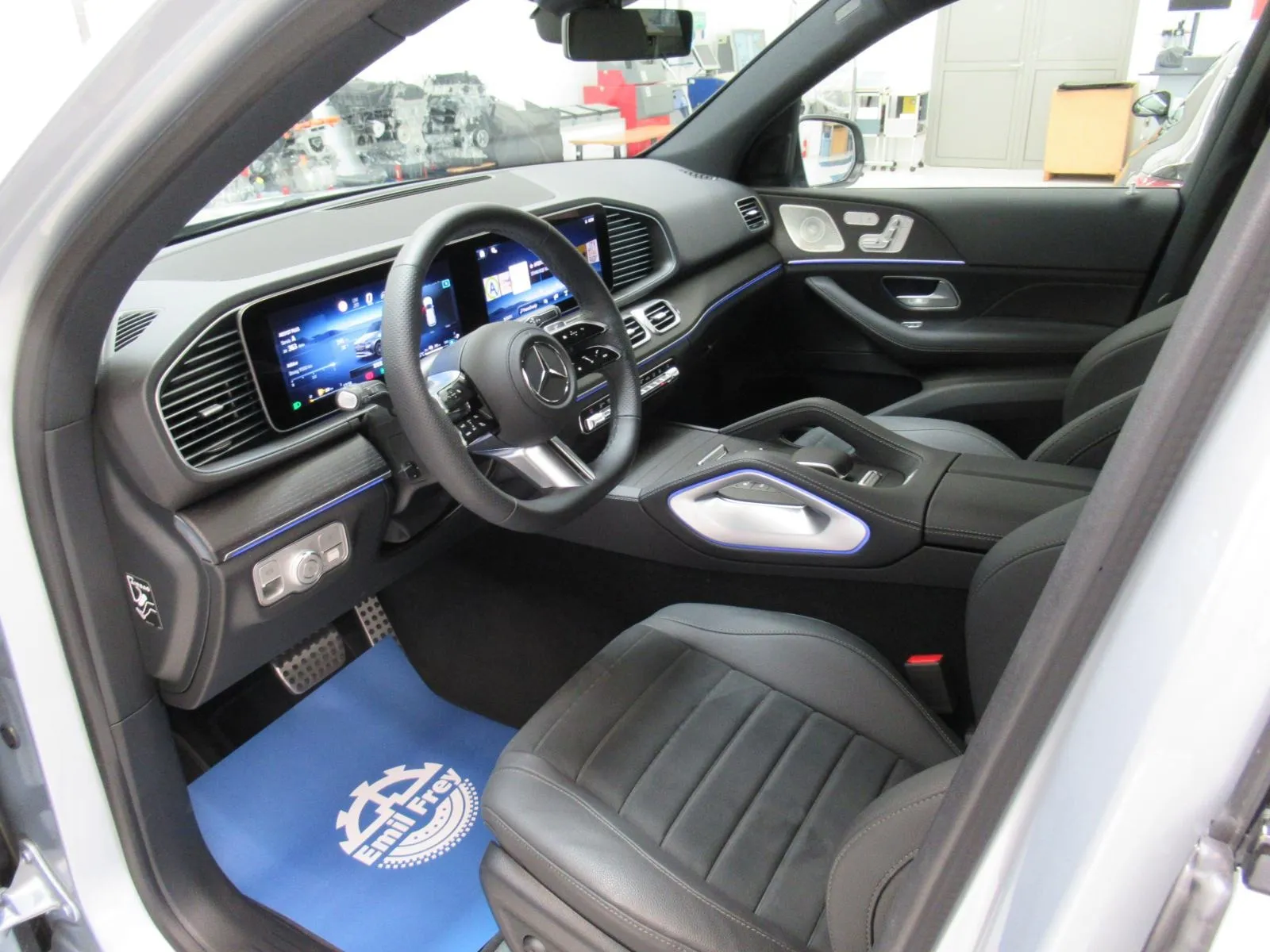 mercedes-benz gle 350 de 4m amg line/airmatic/night/memory/pano/21" - slika 17