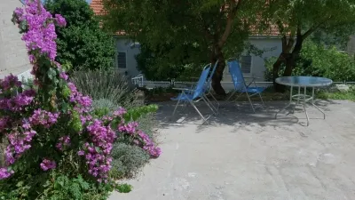kompletno renovirana kuća. - slika 9