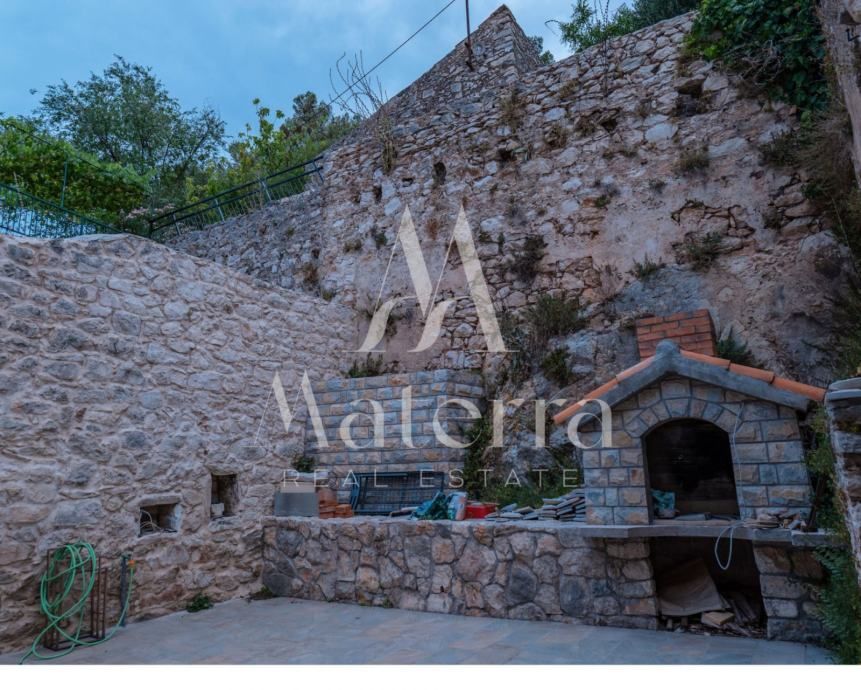 skradin/centar, dva manja stana u višeetažnoj kući (prodaja) - slika 18