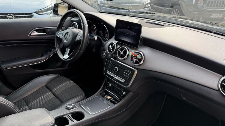 mercedes-benz gla 200 automatik 115kw - slika 13