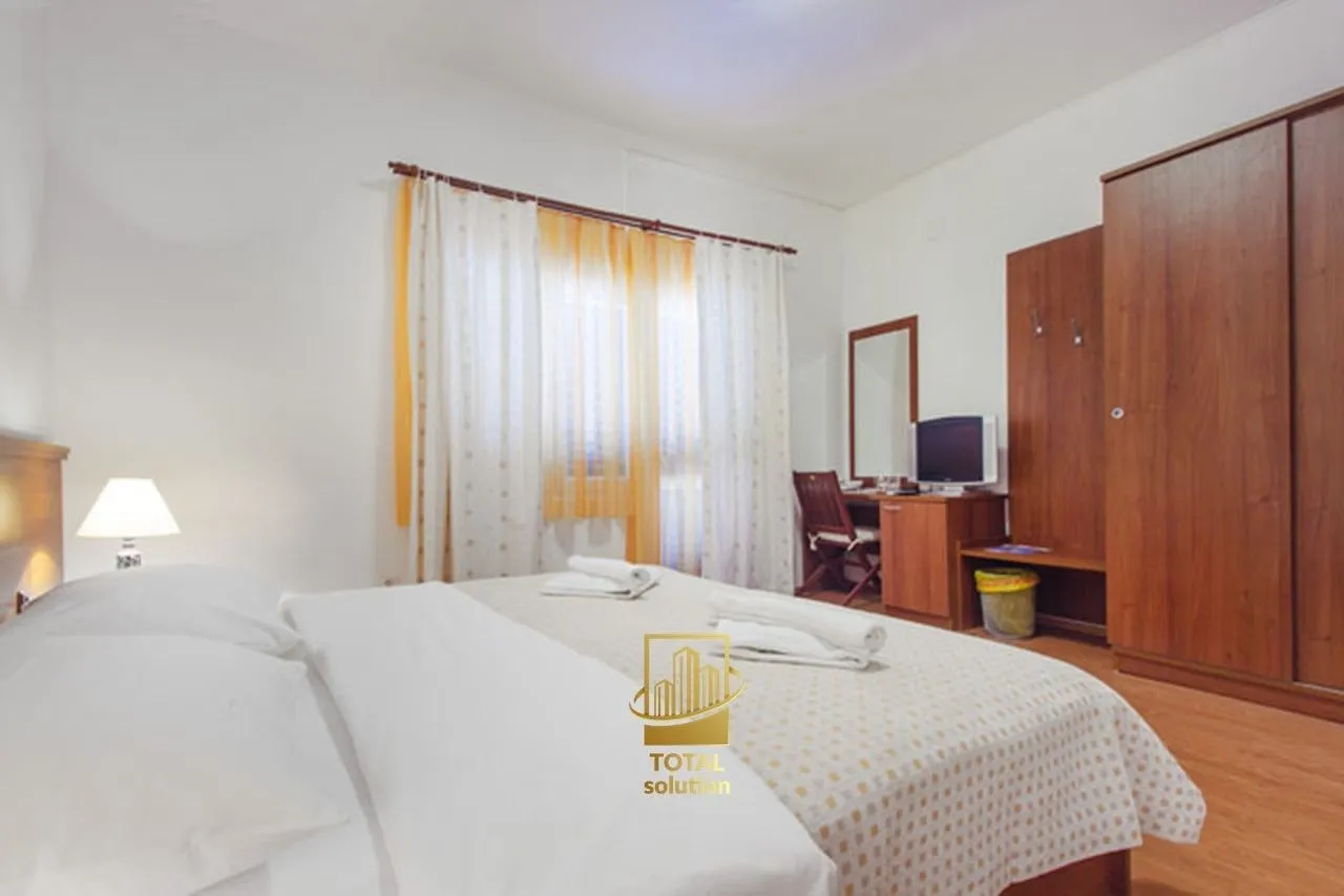 otok murter, uz more- 1. red- uhodani hotel sa tri zvjezdice 850 m2!!! - slika 20