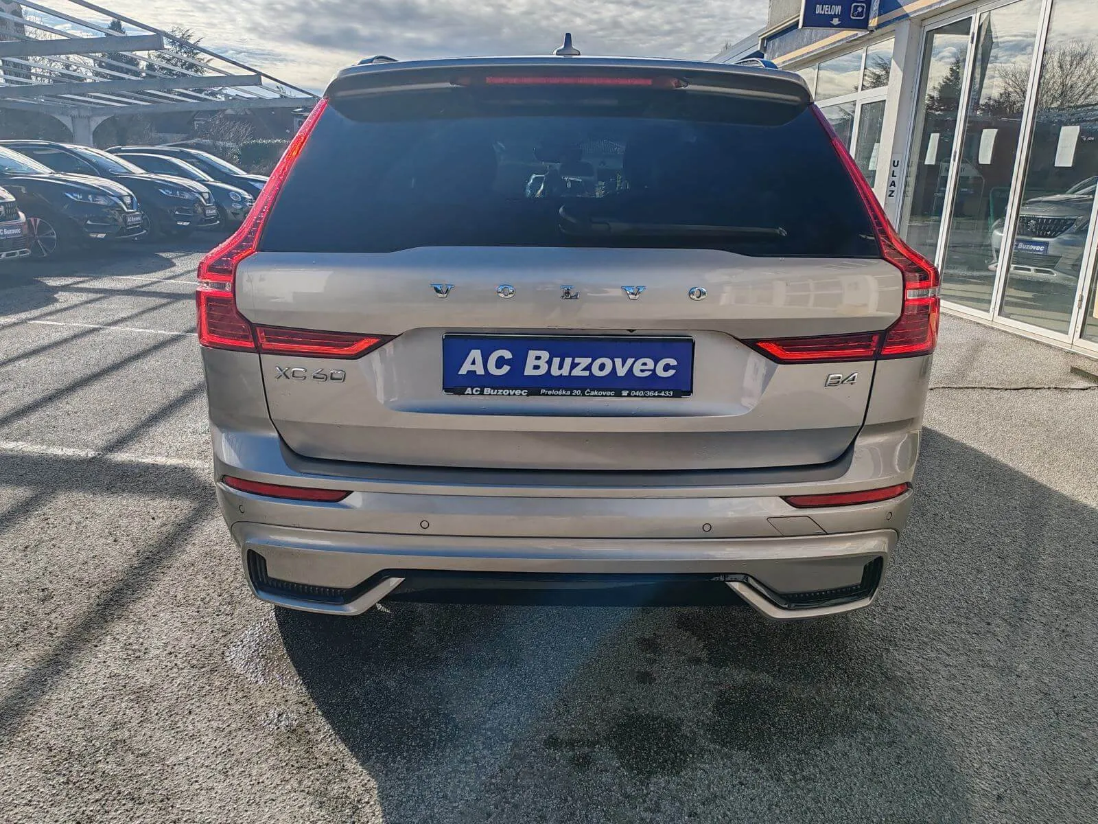 volvo xc60 b4 - slika 14