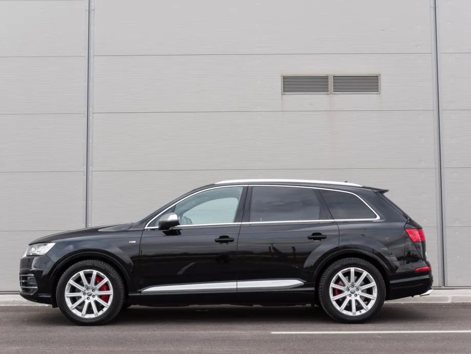 audi q7 3,0 tdi | 200 kw | s-line | 7 sjedala | bose hi-fi | virtual - slika 3