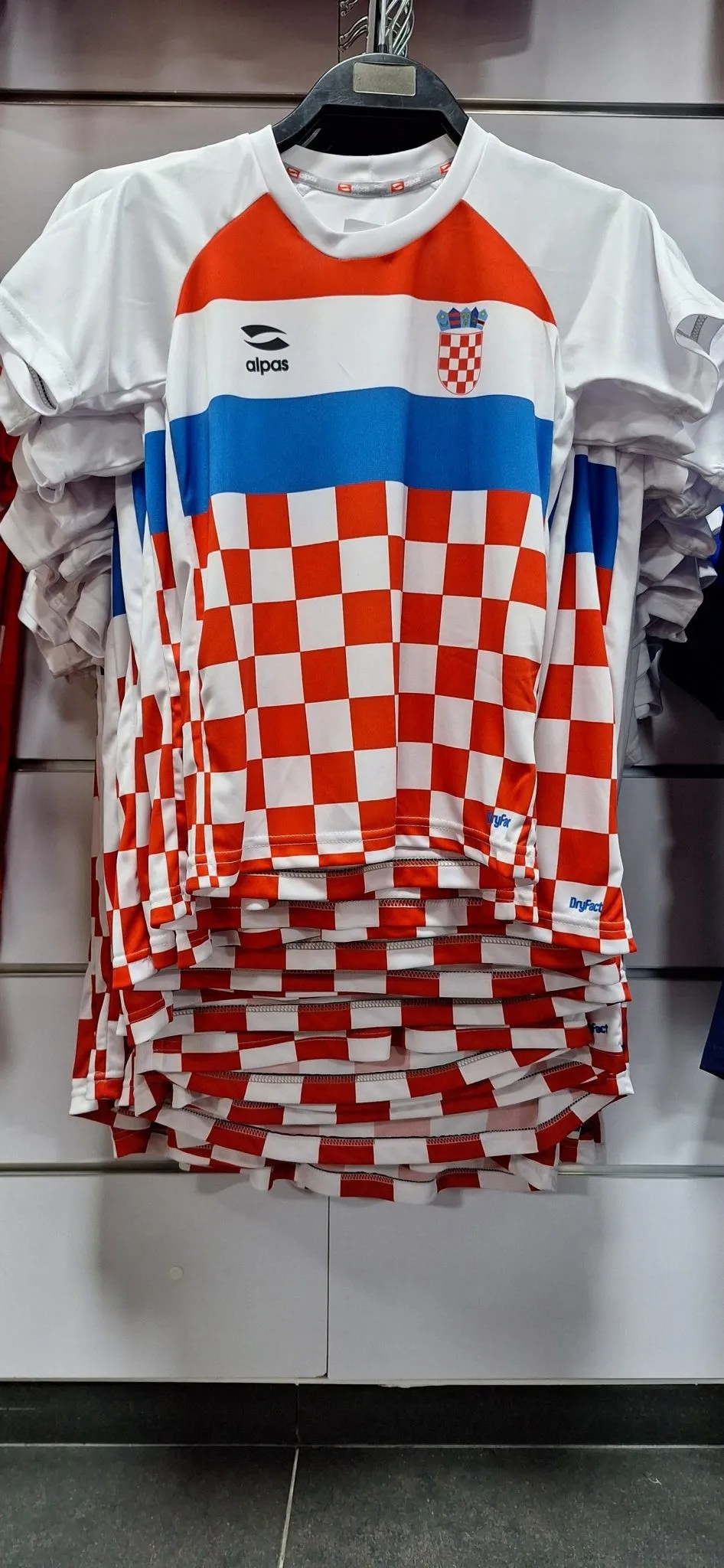dres hrvatska - slika 2