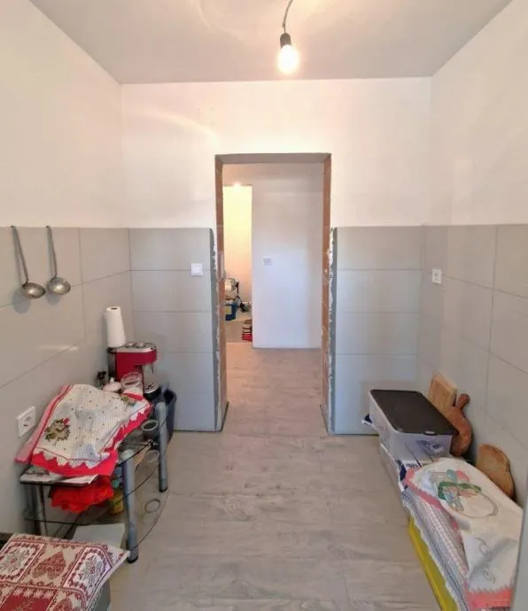 poreč okolica-stan na prodaji 30m od plaže (prodaja) - slika 8