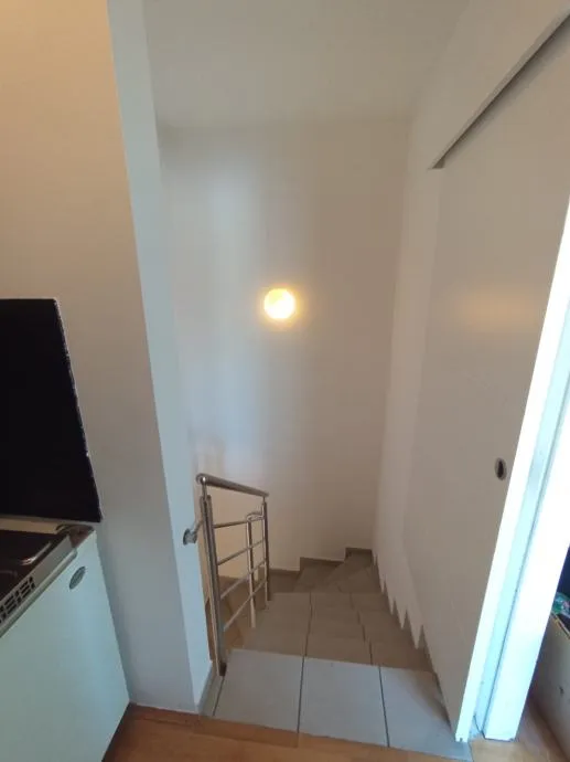 poslovni prostor: zagreb (kruge), 64 m2 (iznajmljivanje) - slika 3