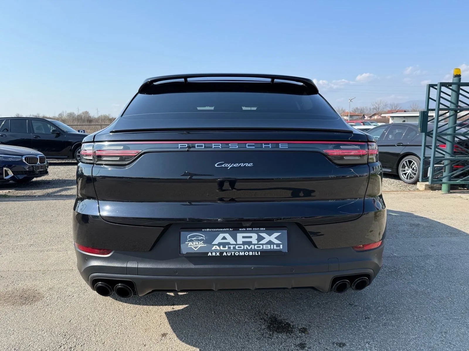 porsche cayenne coupe 3.0 sport °chrono°matrix°kamera 360°u pdv-u° - slika 19