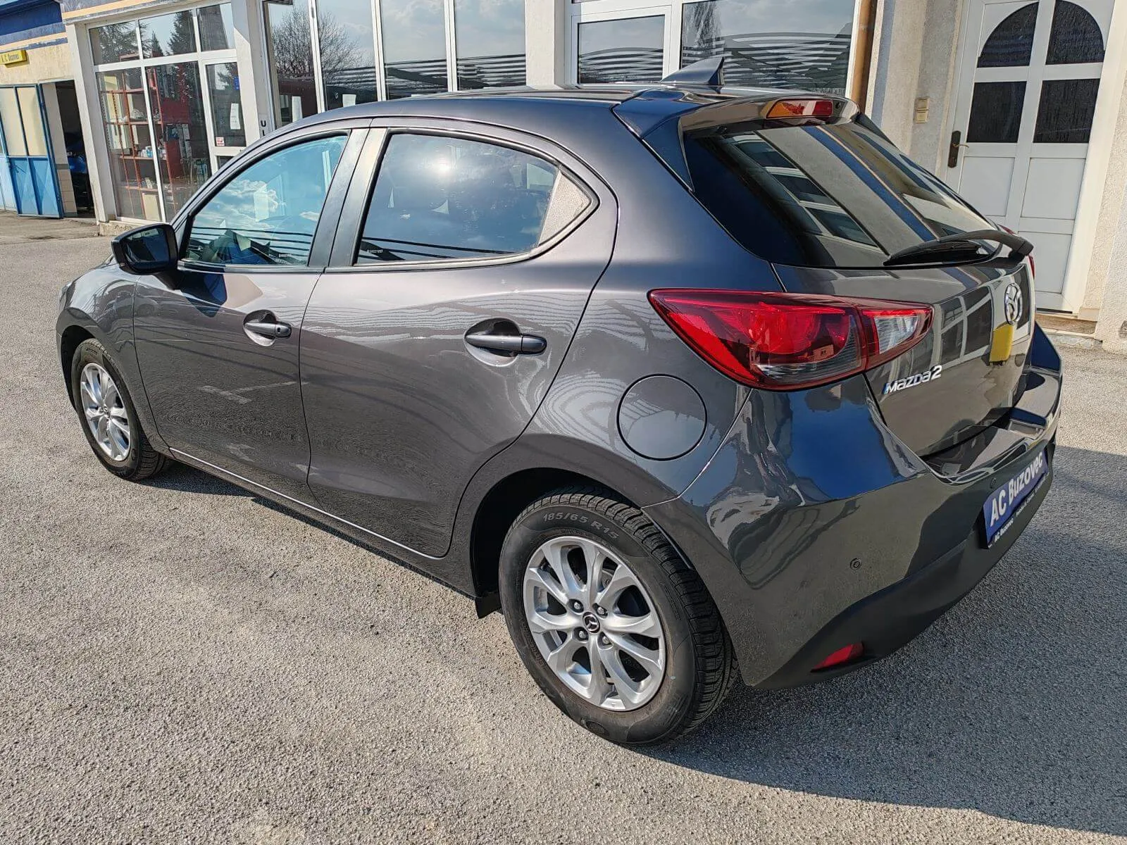 mazda 2 g75 - slika 3