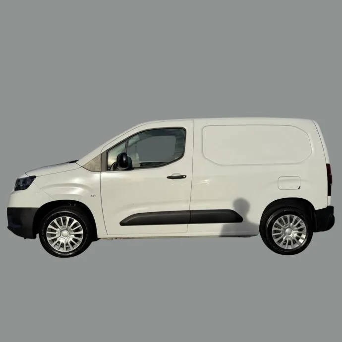 toyota proace city 1,5 d-4d 75 kw (102 ks) l1, 2024 god. - slika 4