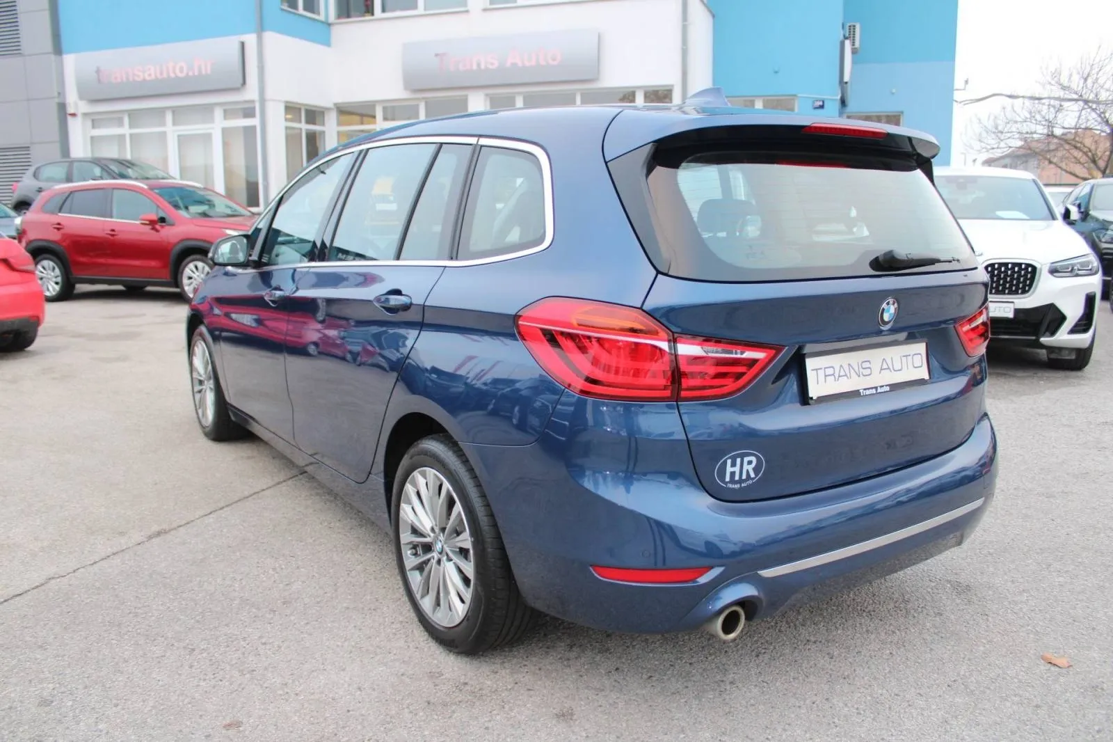 bmw serija 2 218i gran tourer automatik *led, navigacija* - slika 7