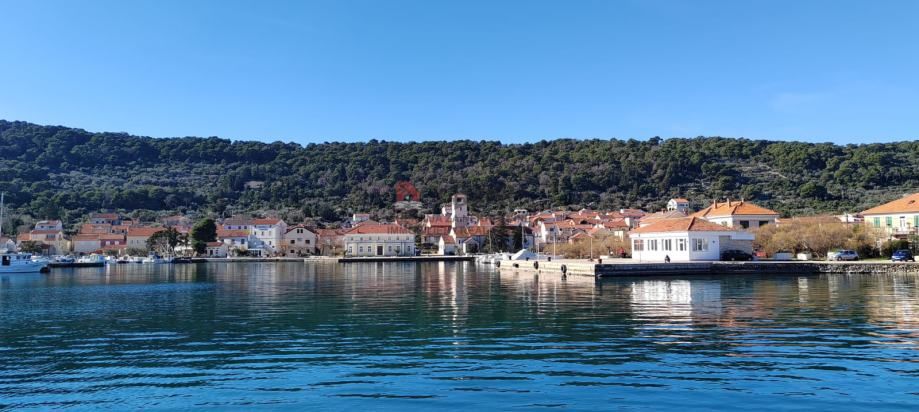 VELI IŽ-dvojna kuća-katnica + 2 maslenika - Veli Iž, Zadar