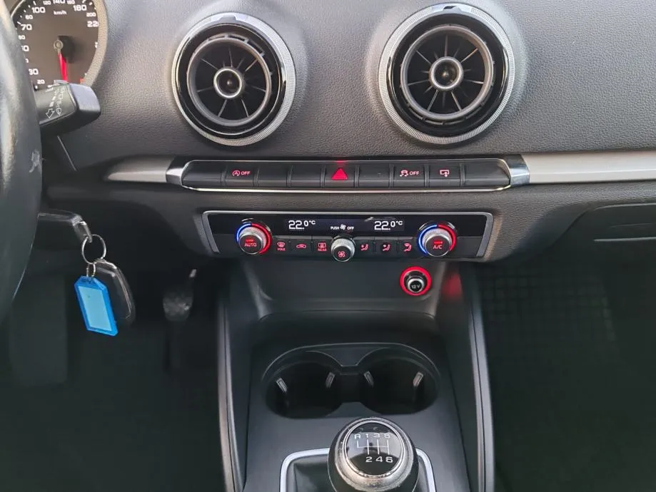 audi a3 1,6 tdi , 2015 g. 197000 km kartice 24/36 rata - slika 15