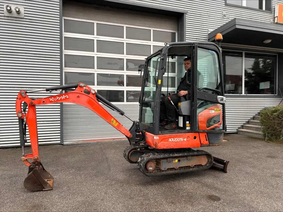 ***akcija *** kubota kx015-4, 2000 radnih sati - 14.000,00 € - slika 4