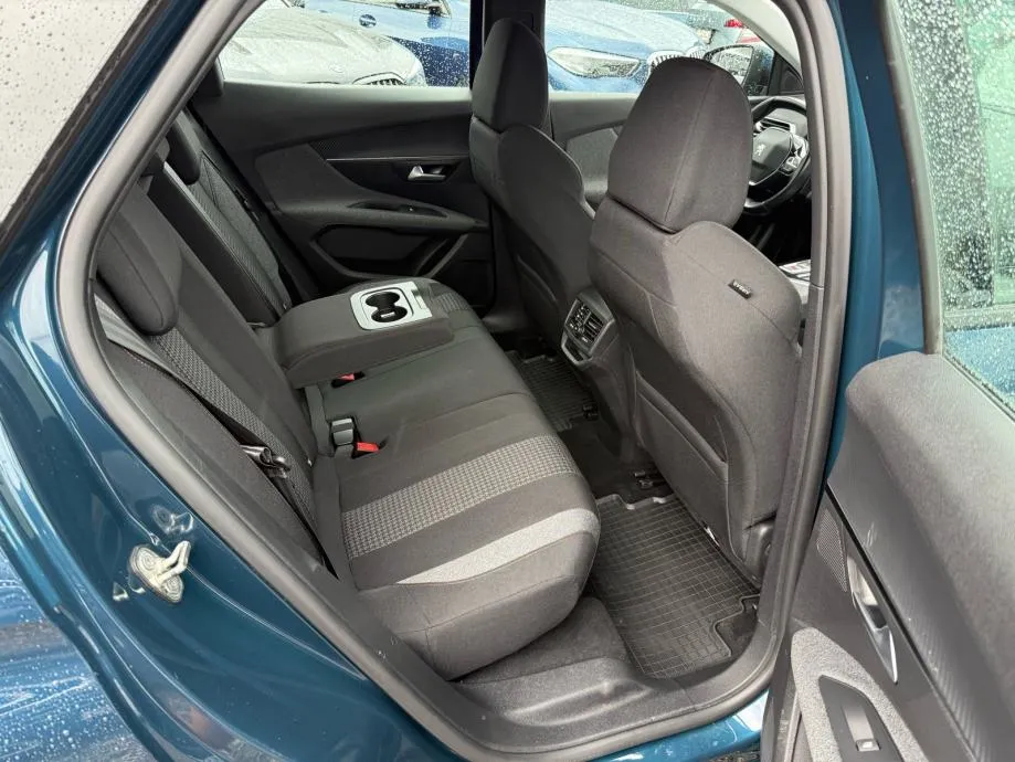 peugeot 3008 1,5hdi automatik °virtual°navi°kamera°leasing bez učešća° - slika 21