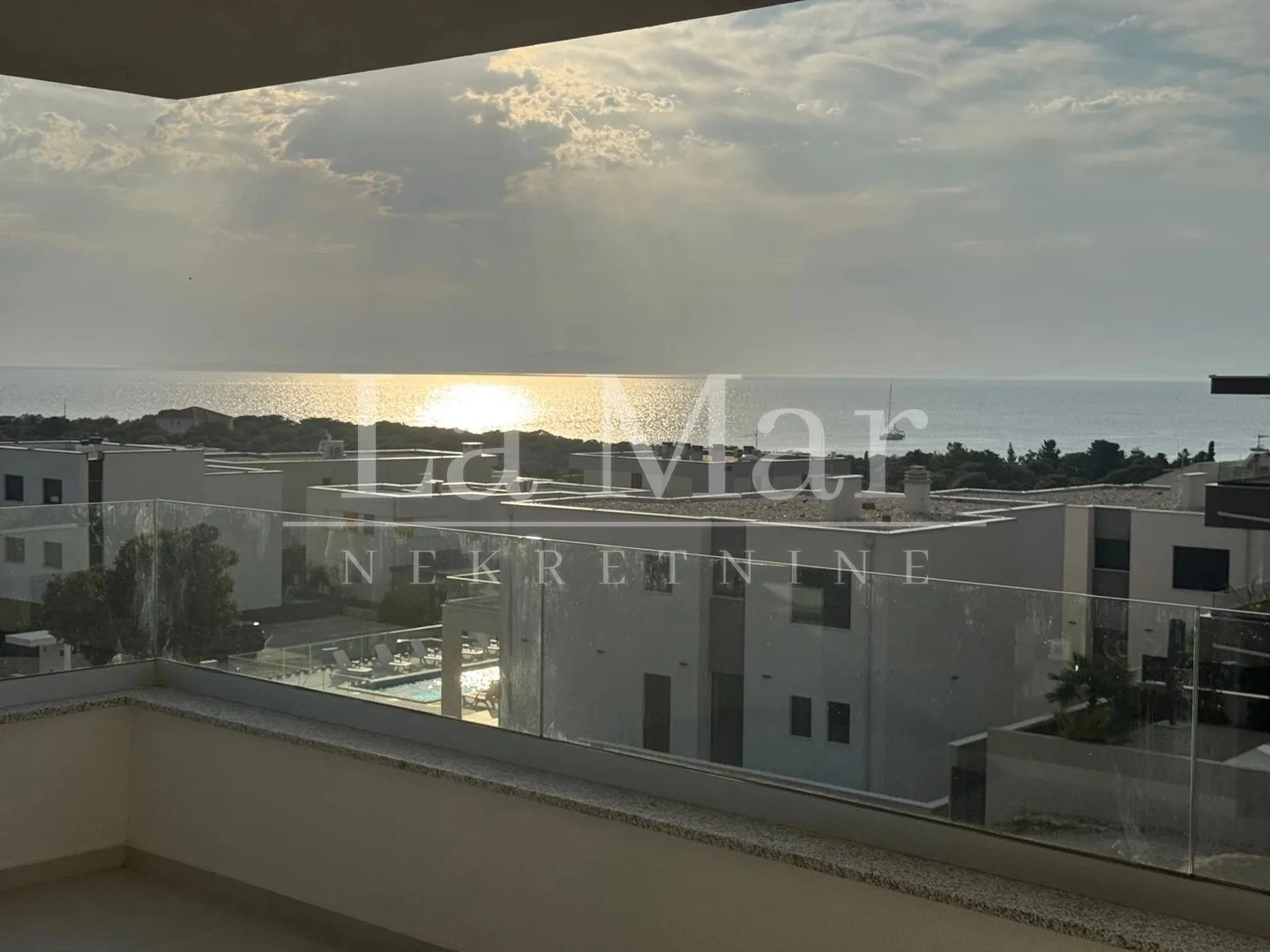 novalja- babe- i kat- ap 2- 84,32 m2- 295.000 € - slika 3