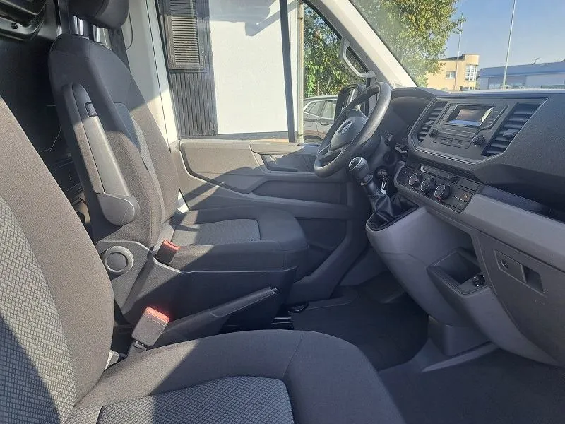 volkswagen crafter 2.0 tdi*177ks*klima*park.senzori* - slika 15