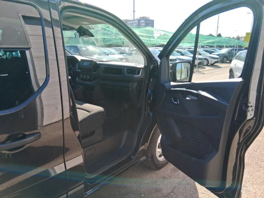 renault trafic grand zen dci 110 / vozila u dolasku, 2024 god. - slika 13