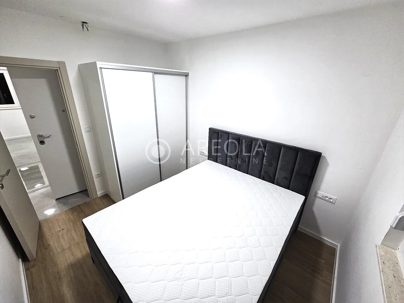 kaštel štafilić - novogradnja, dvosoban stan s parkirnim mjestom! - slika 8