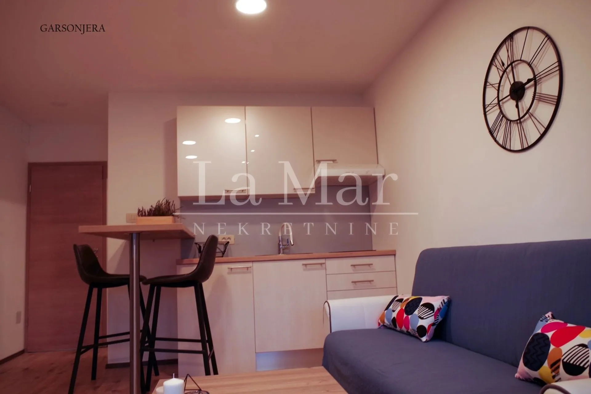 zapruđe-56m2 ( 2 zasebne jedinice) , 8.kat - slika 8