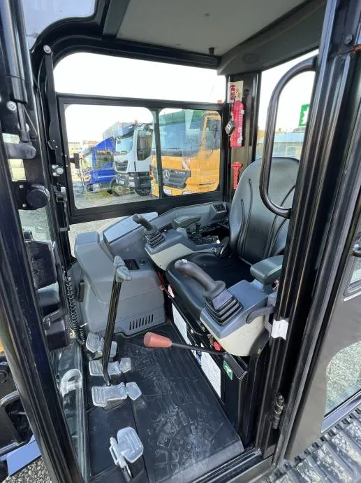 sany sy50u - slika 3