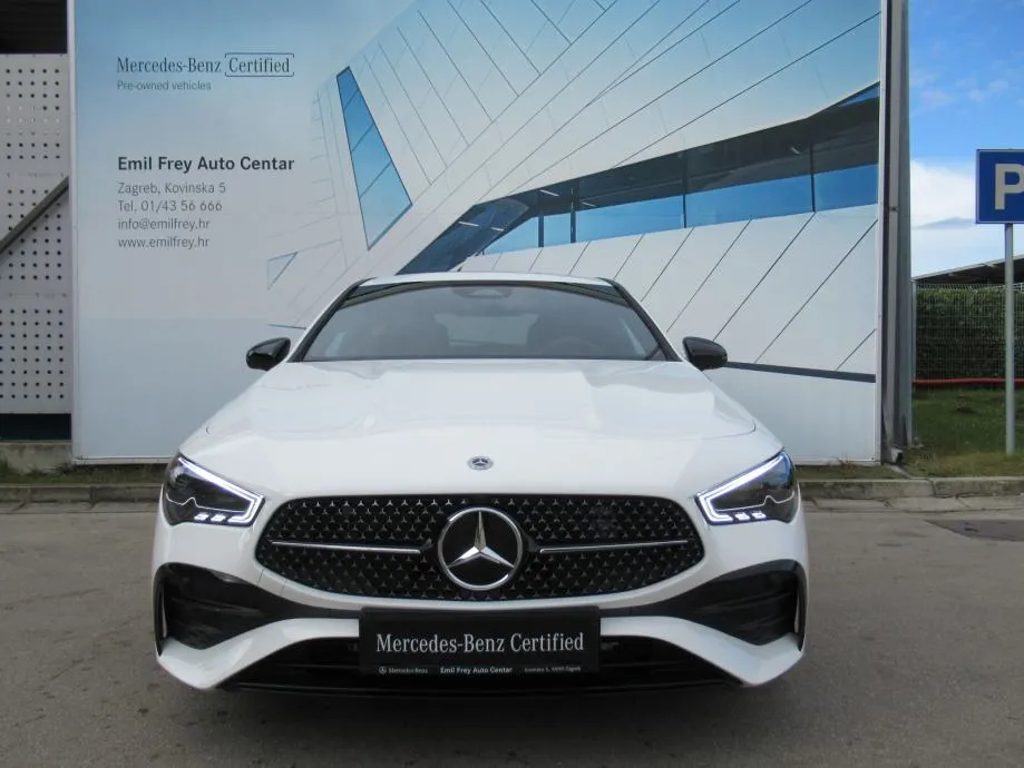 Mercedes-Benz CLA 200 d AMG Line / Night paket / 19" / Keyless - Zagreb