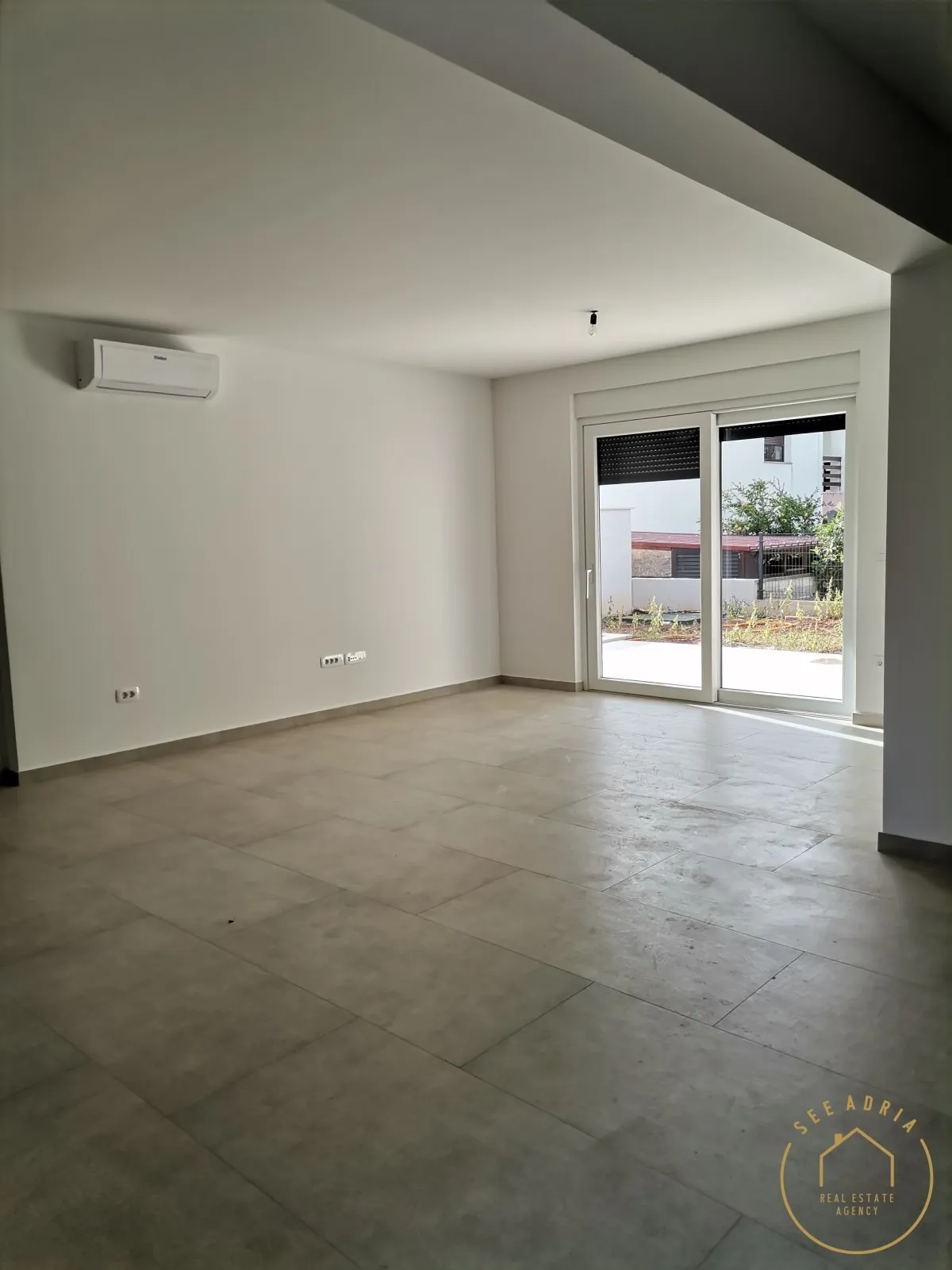 kuća u nizu na top lokaciji, novigrad - slika 5