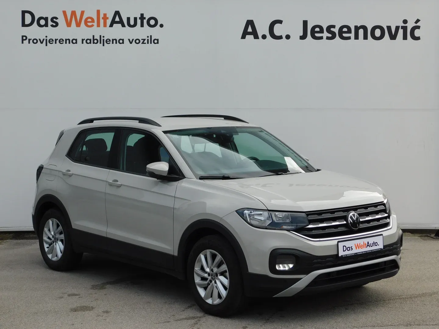 10577 volkswagen t-cross 1.0 tsi life - slika 3