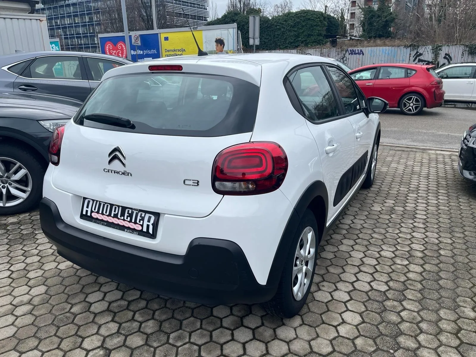 citroën c3 1,2 puretech feel, navi, klima, 4x garancija!!! - slika 18