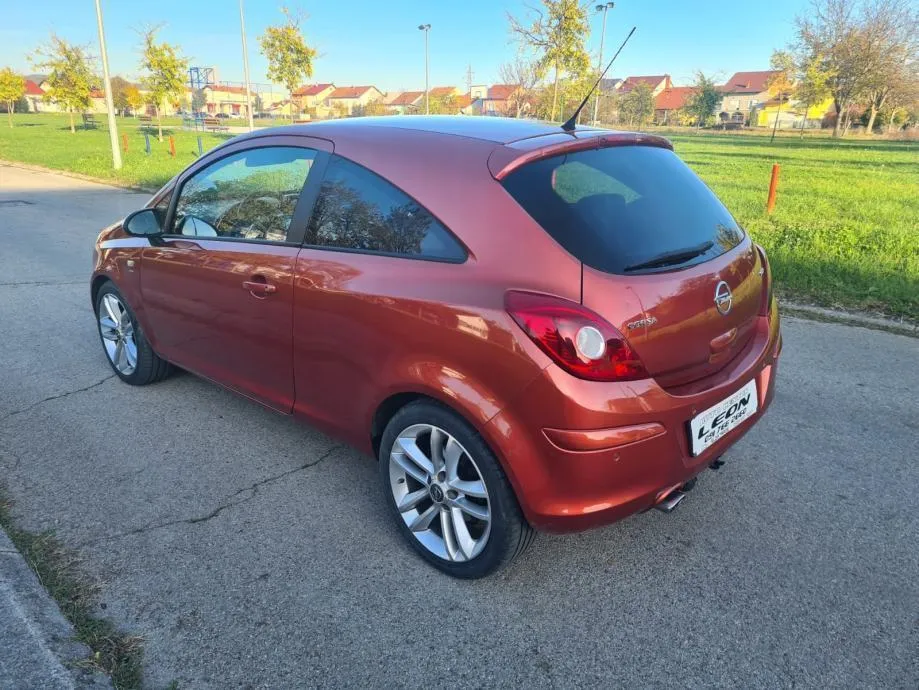 opel corsa 1,7 cdti,2011 god, 250000 km ,kartice - slika 4