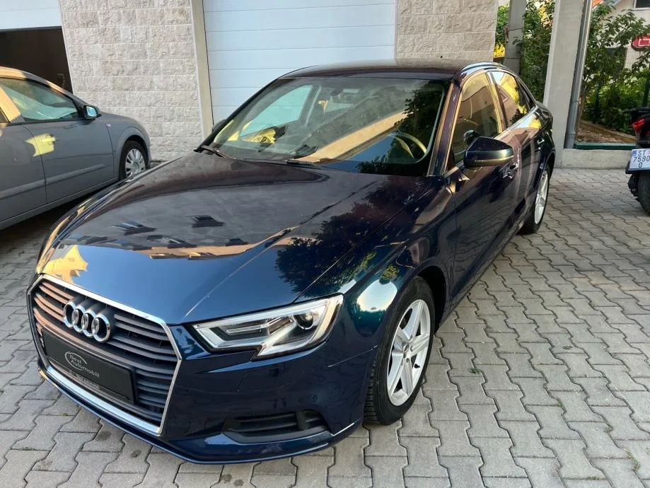 audi a3 30 tdi sedan led svjetla - slika 3