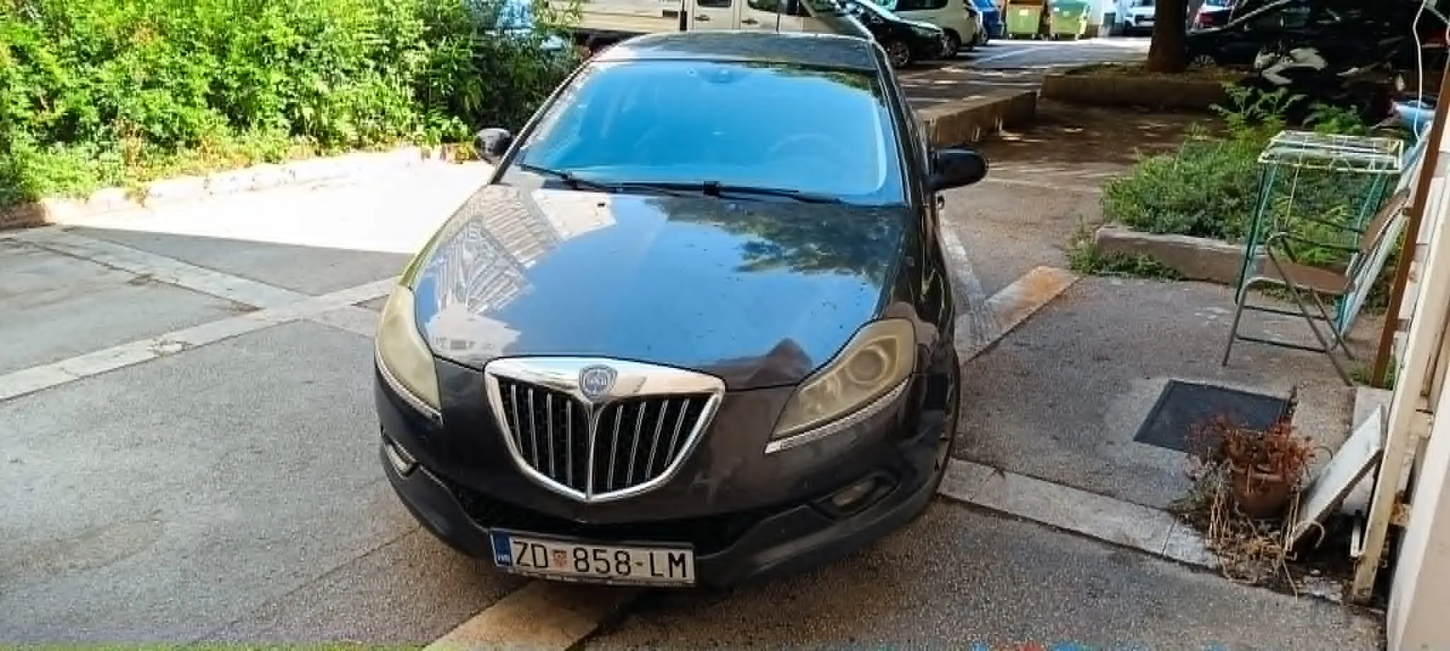 lancia delta 1,6 mjt - slika 1