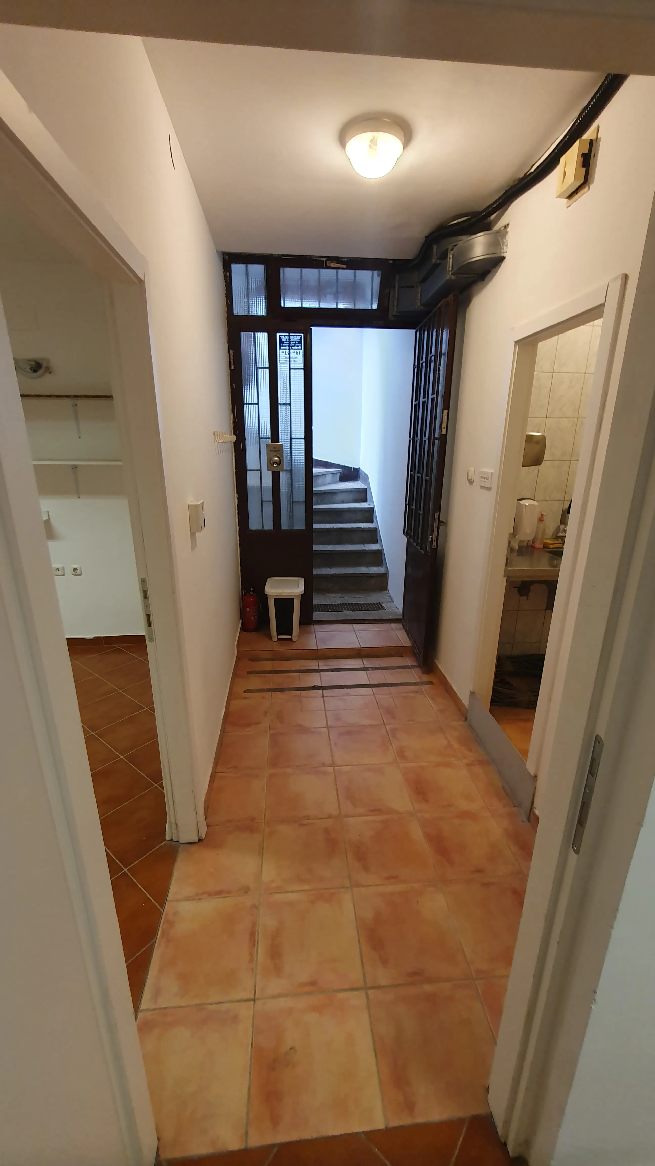 poslovni prostor 50m2 malešnica - slika 3