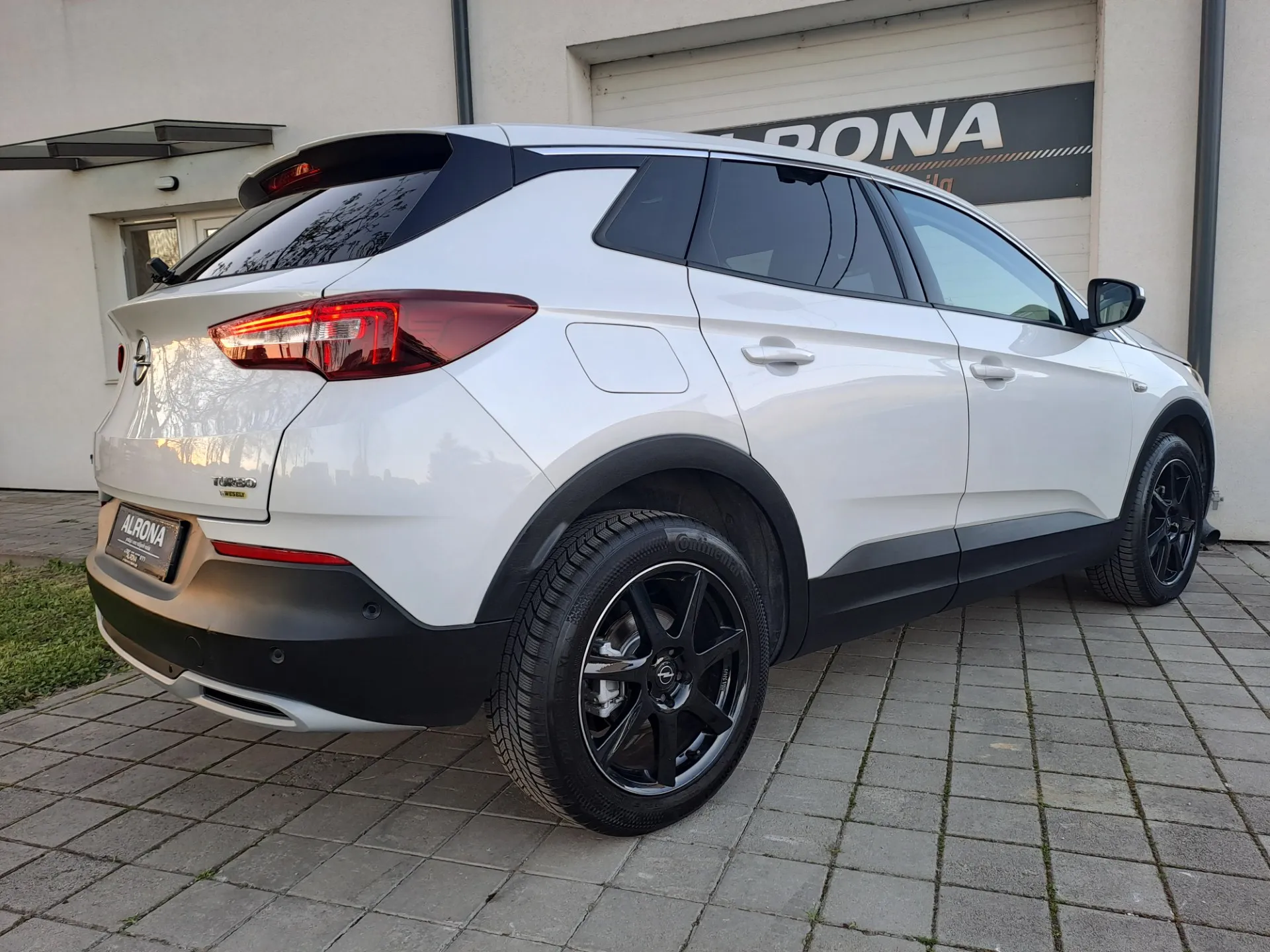 opel grandland 1.2 turbo*jamstvo*i.vlasnik,navi,led,novi zupčasti .. - slika 5