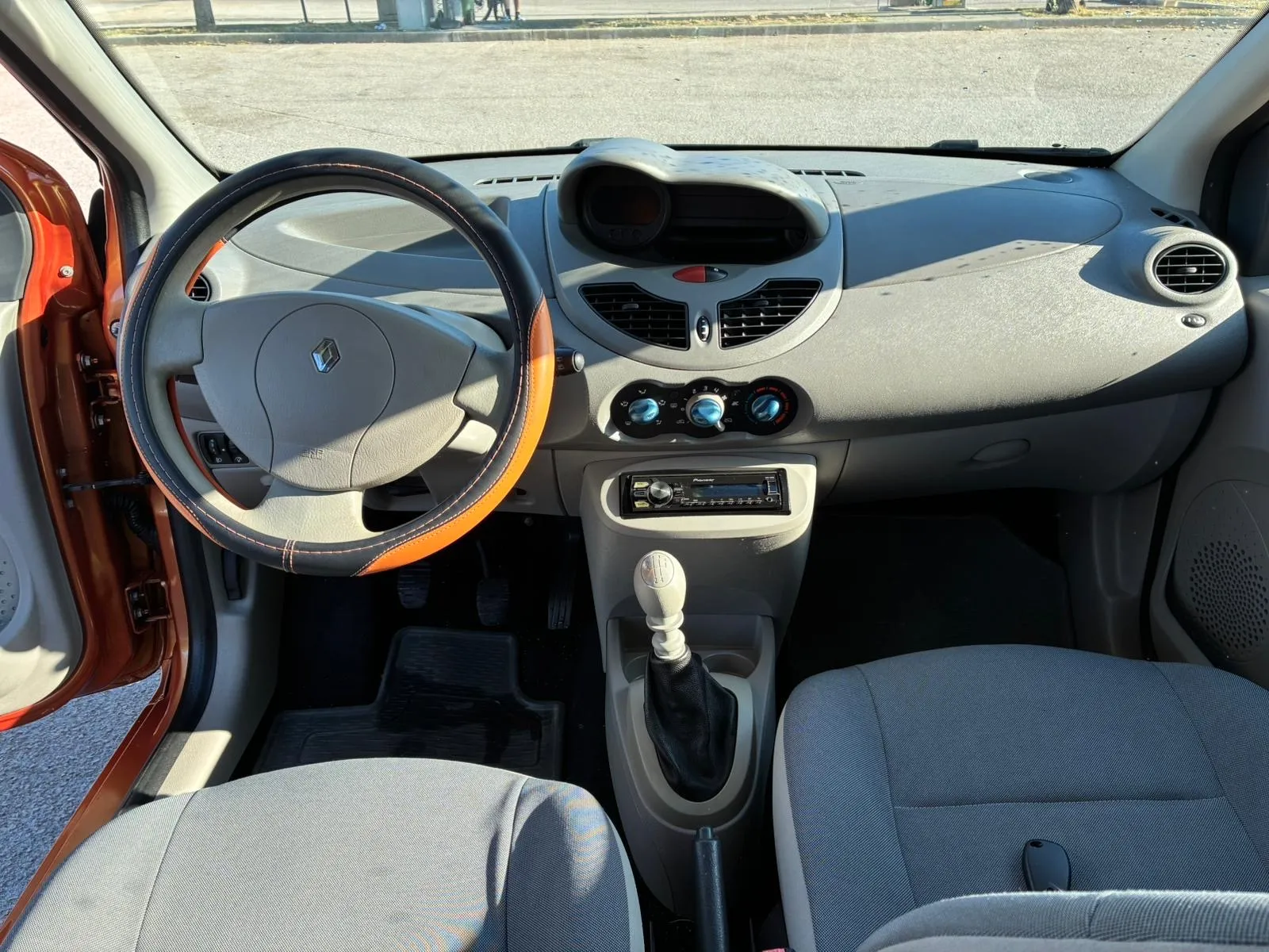 renault twingo 1.2 16v - slika 10