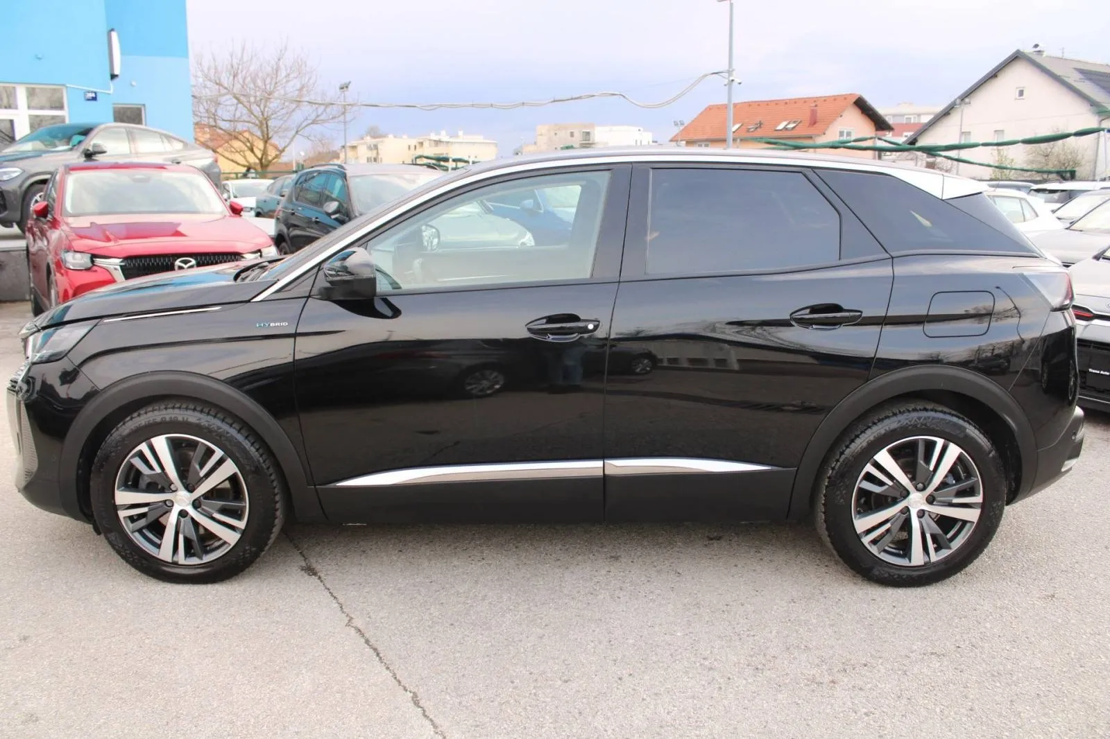 peugeot 3008 phev 225 allure automatik *led, navigacija, kamera* - slika 13