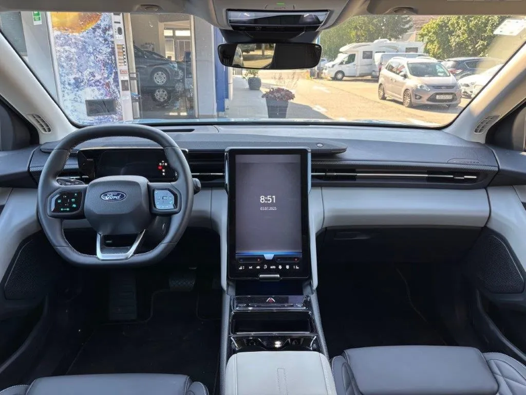 ford explorer bev premium - slika 11