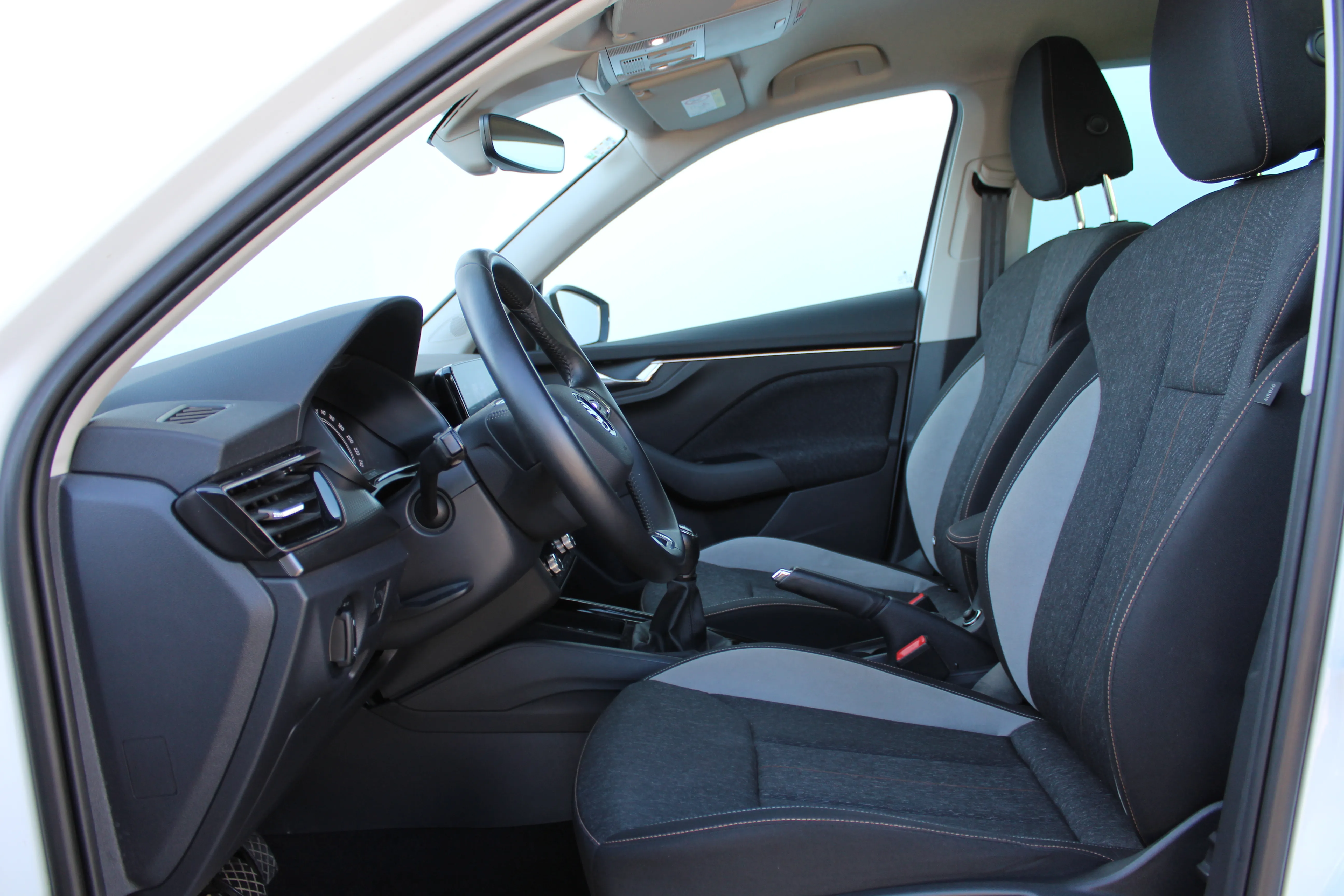 škoda kamiq style 1.0 tsi - slika 8
