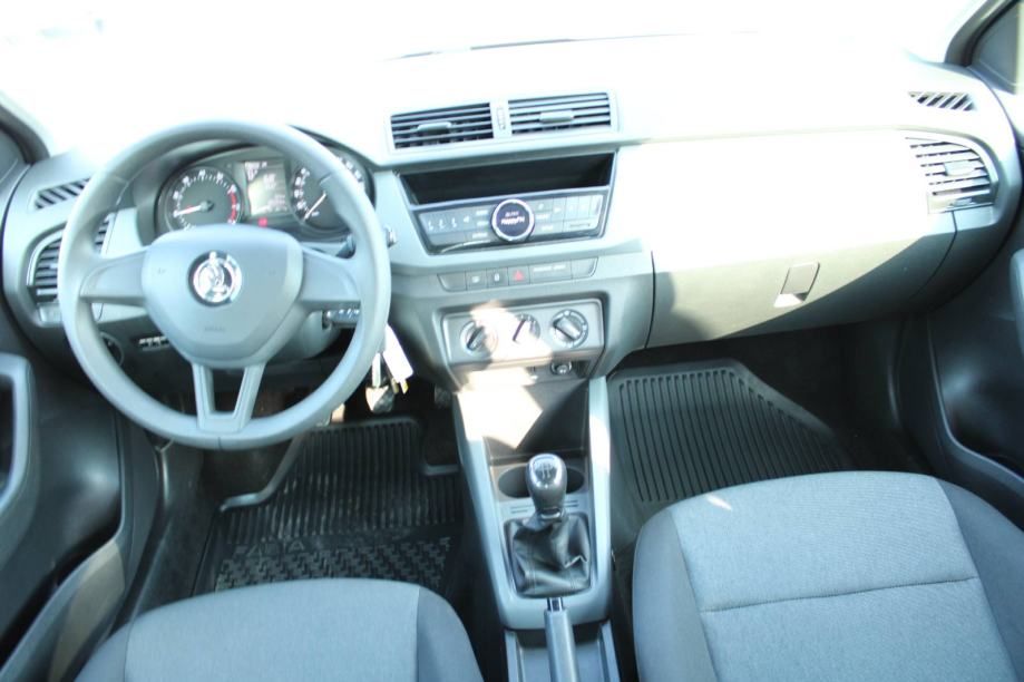 škoda fabia combi 1.0 tsi - slika 4