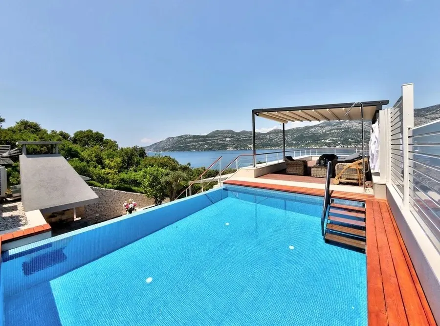 vila na prodaju - korčula - slika 24