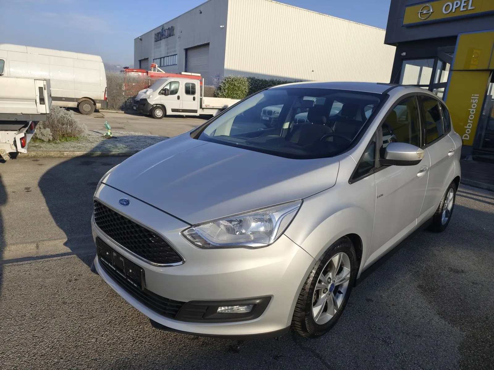 prodajemo ford c-max u odličnom stanju od prvog vlasnika - slika 3