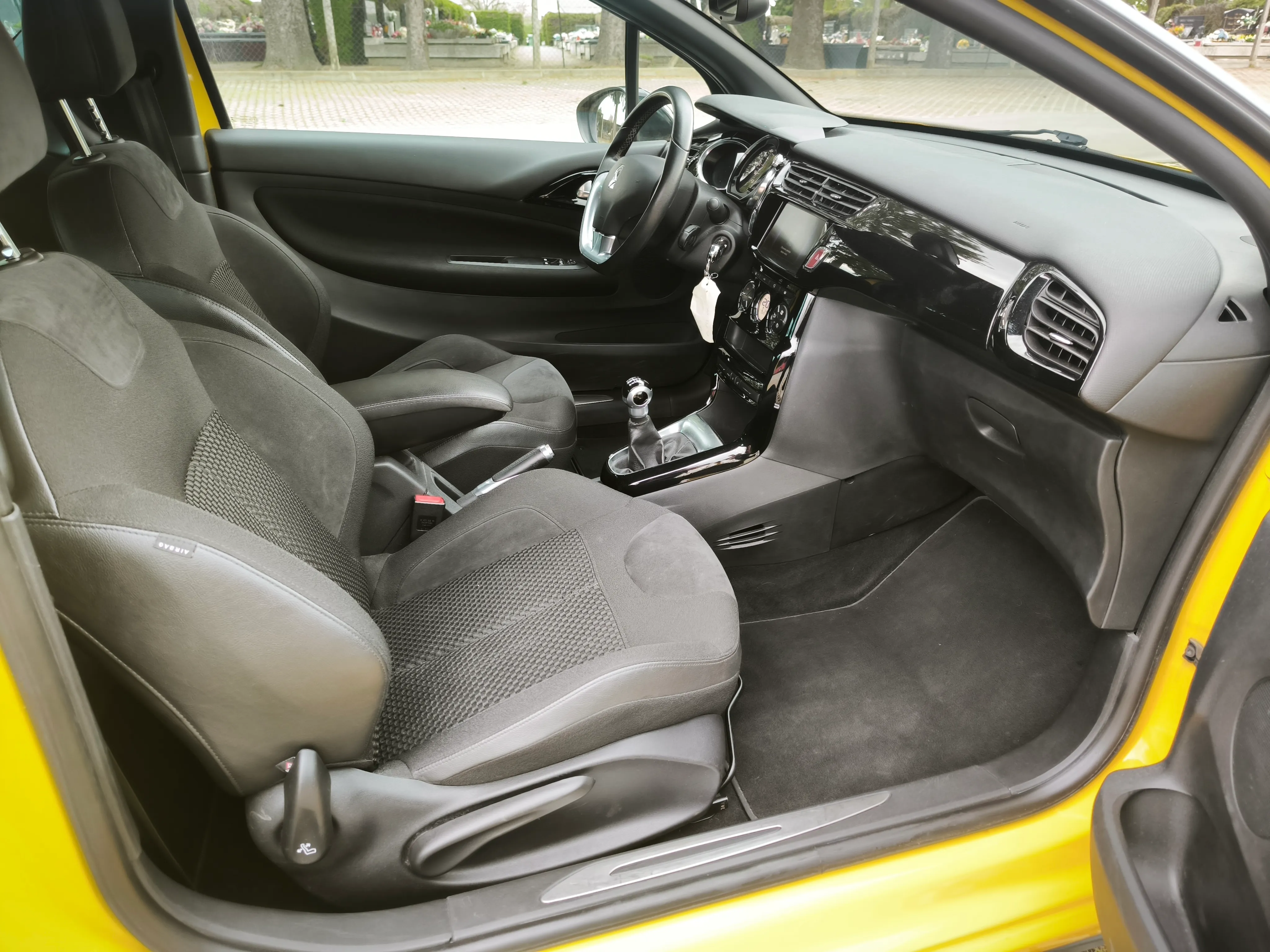 ds3, 1,2 puretech, sochic, kamera, ekstra stanje - slika 20