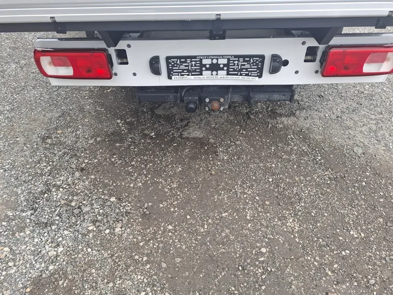 volkswagen crafter 2.0 tdi*140ks*dupla kabina 6+1*klima*kuka za vuču* - slika 7