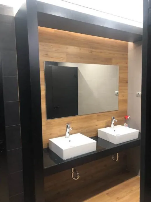wc sanitarne kabine - slika 9