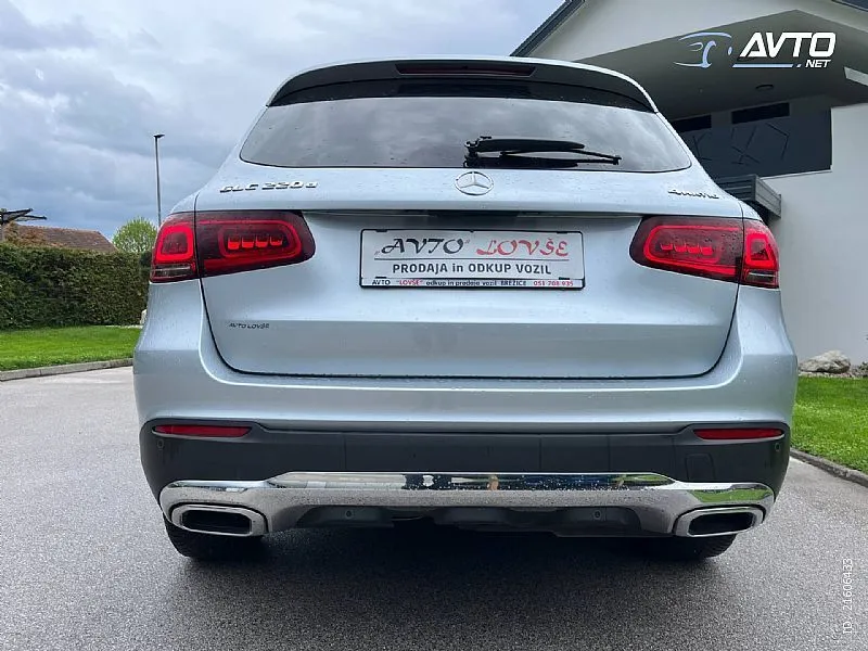 mercedes-benz glc-klasa glc 220 d 4matic-1 vlasnik-alu-navi-led - slika 7